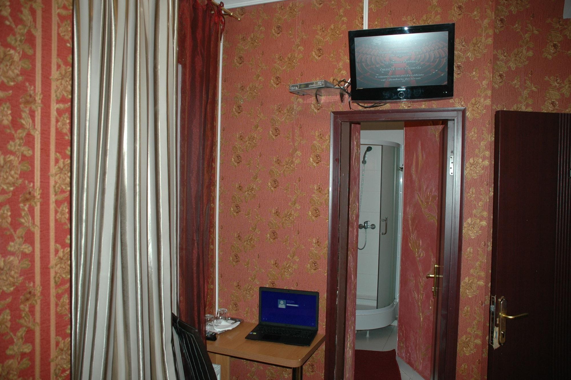 Bella Donna Hotel Chisinau Exterior foto
